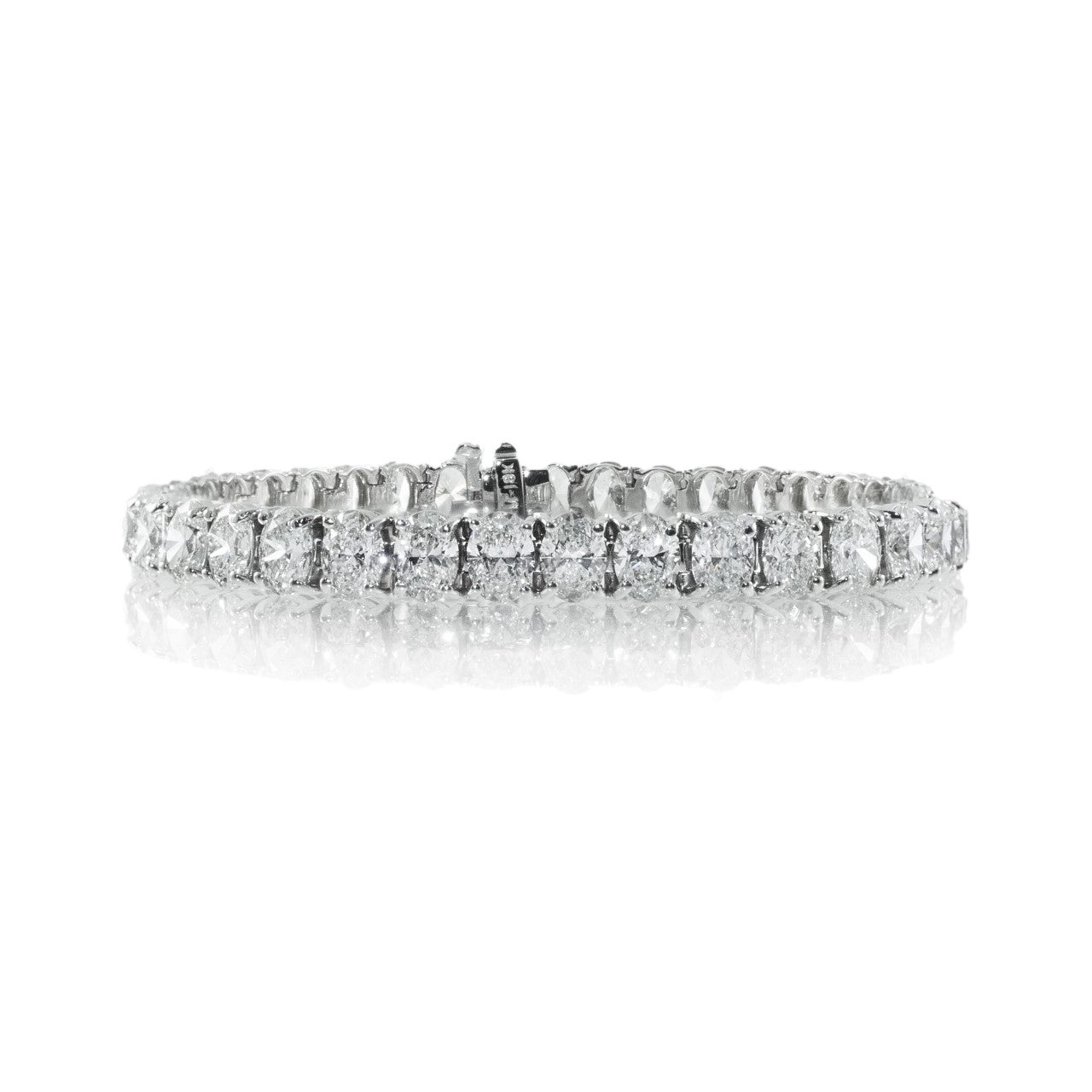 Oval Tennis Bracelet - 18ct Diamonds in 18K White Gold | The Jewelry Addict